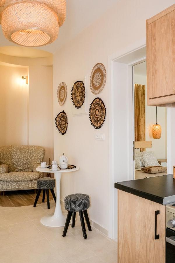 Residence By Georgia Studios Fira  Eksteriør bilde