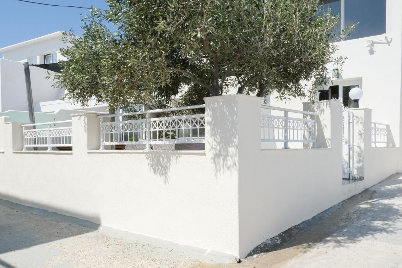Residence By Georgia Studios Fira  Eksteriør bilde